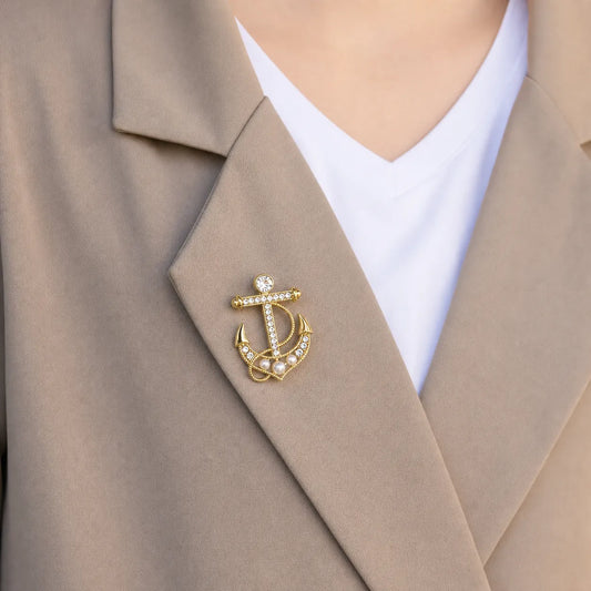 Pearl & Crystal Anchor Brooch – Gold Tone