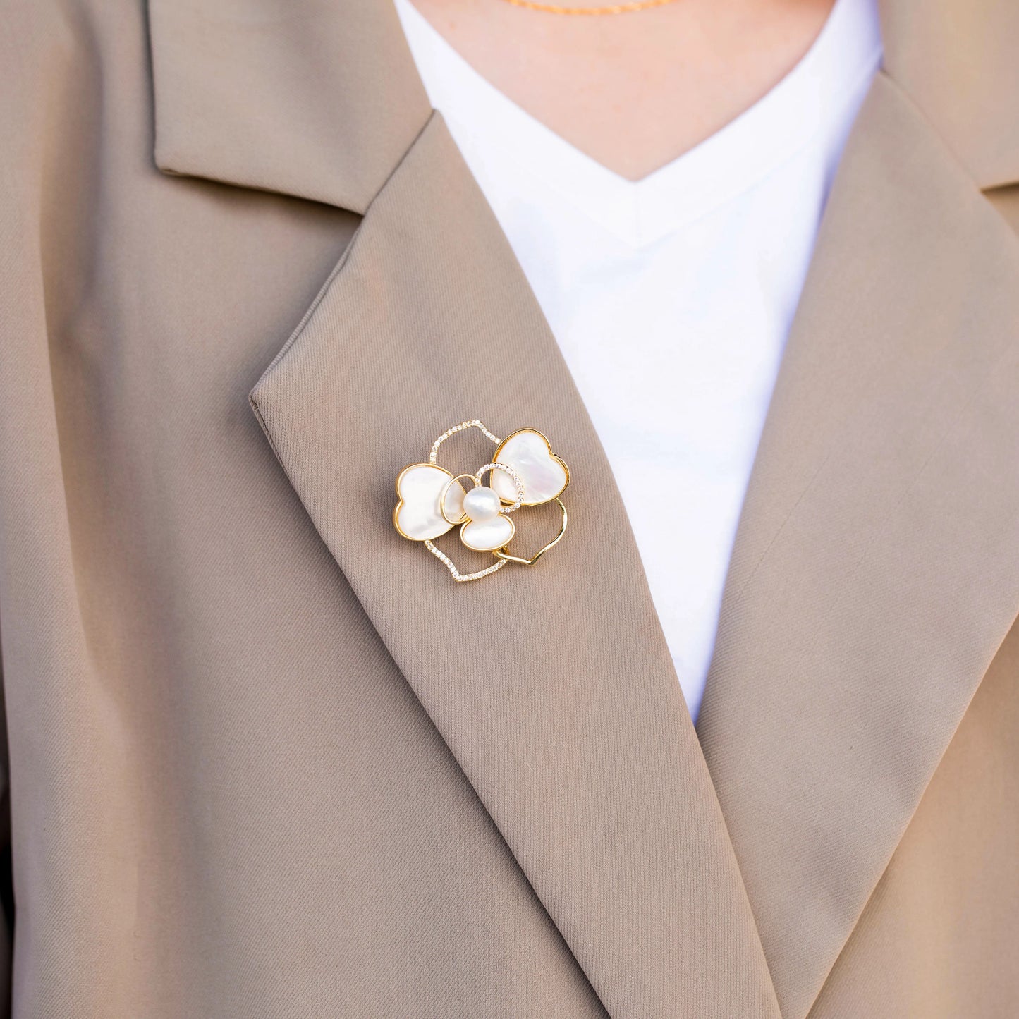 Mother-of-Pearl Flower Brooch with Pearl Center