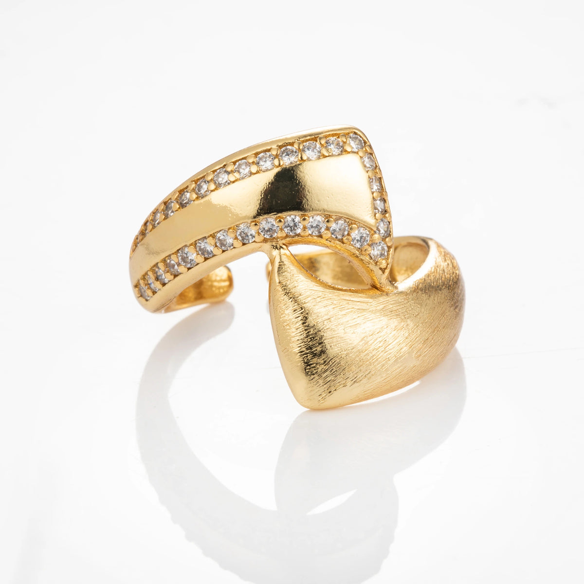 Heart Curve gold-plated brass open ring on white background