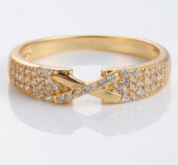 Crystal Link gold-plated brass ring