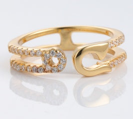 Horseshoe gold-plated brass ring
