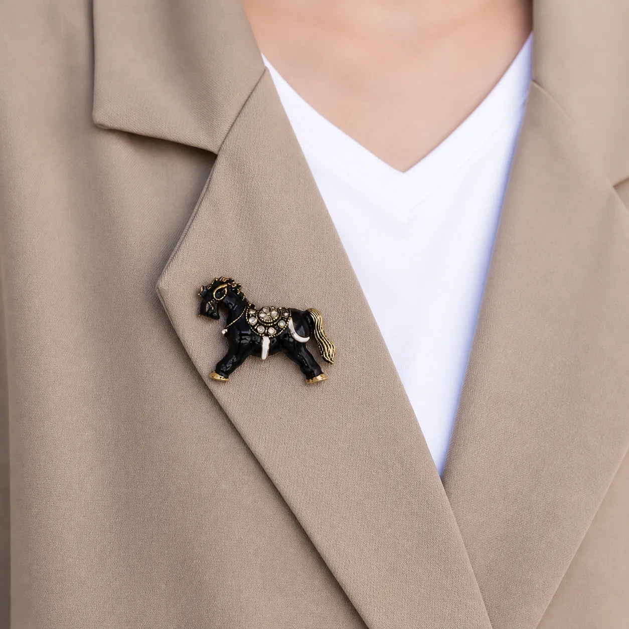 Western Horse Brooch – Black Enamel & Crystal