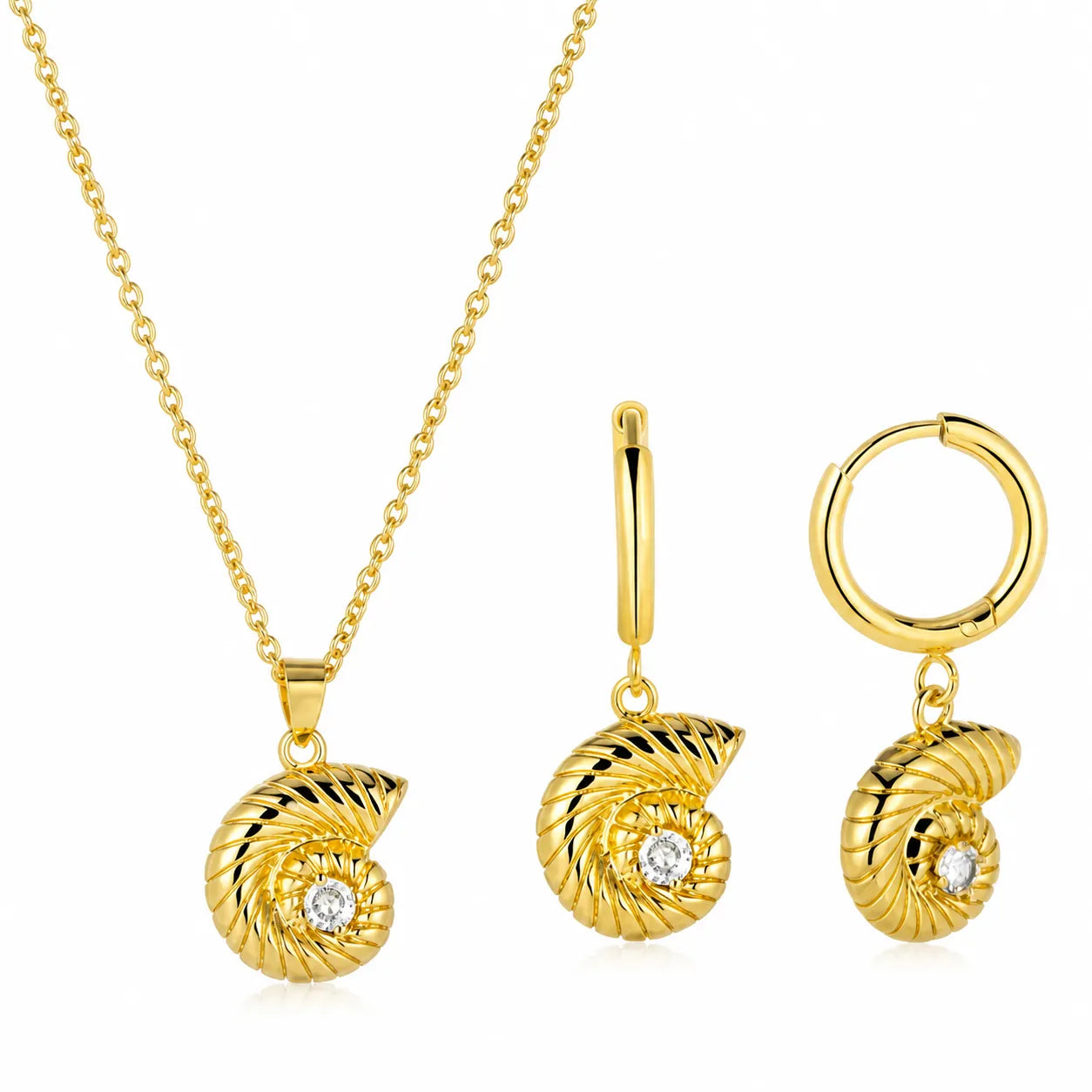Nautilus Shell Pendant Necklace – Gold Tone