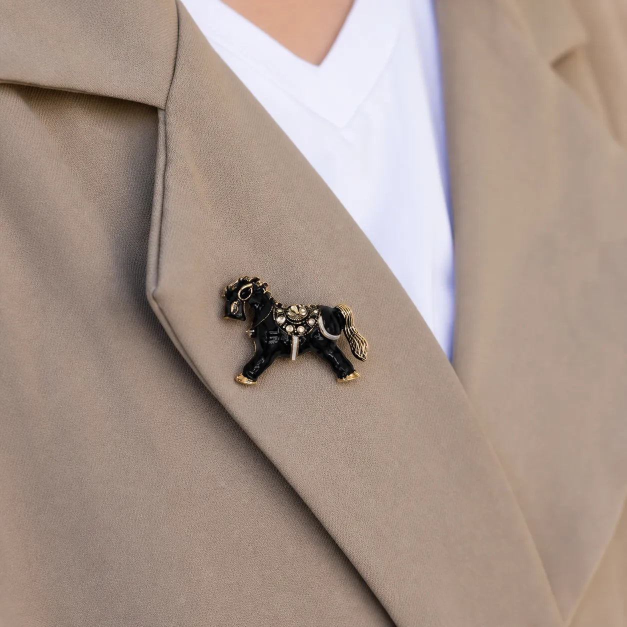 Western Horse Brooch – Black Enamel & Crystal